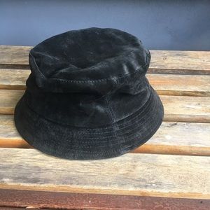 Mix it genuine leather bucket hat